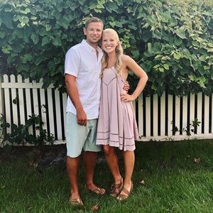 Flowy light pink dress